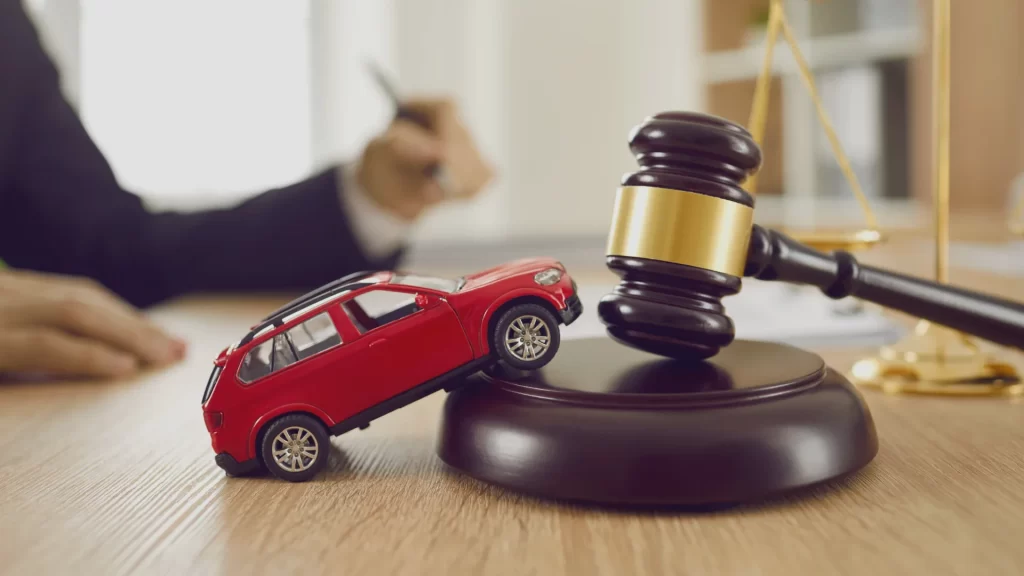 Deciding Whether to Hire an Attorney After a Car Accident