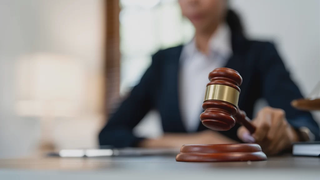 Why Some Personal Injury Cases Go to Trial